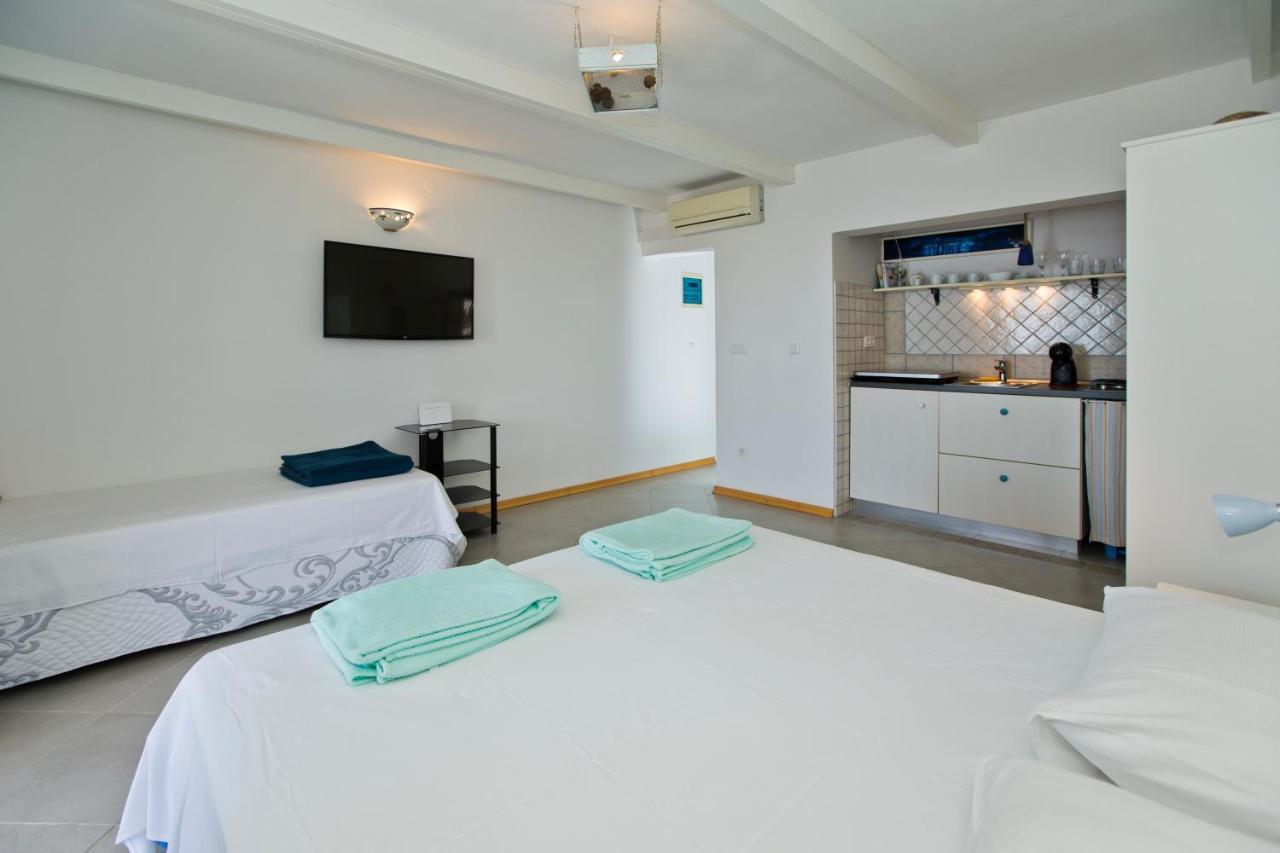 Rino Appartement Hvar Town Buitenkant foto