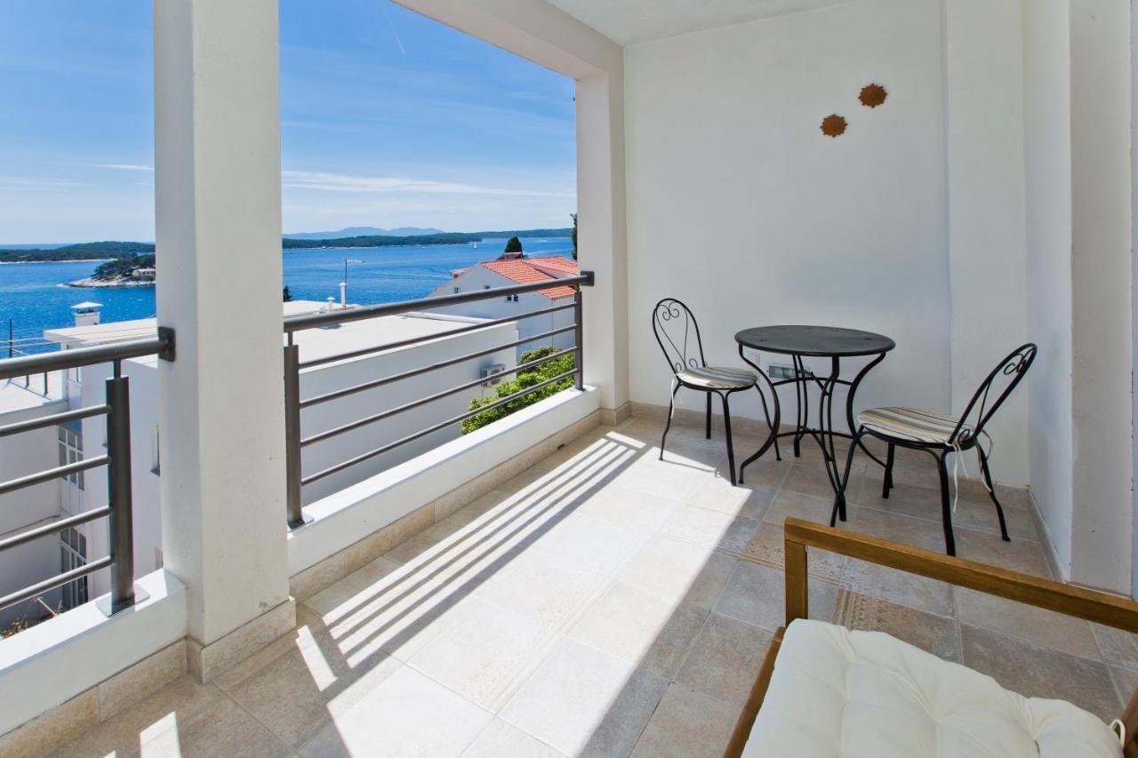 Rino Appartement Hvar Town Buitenkant foto