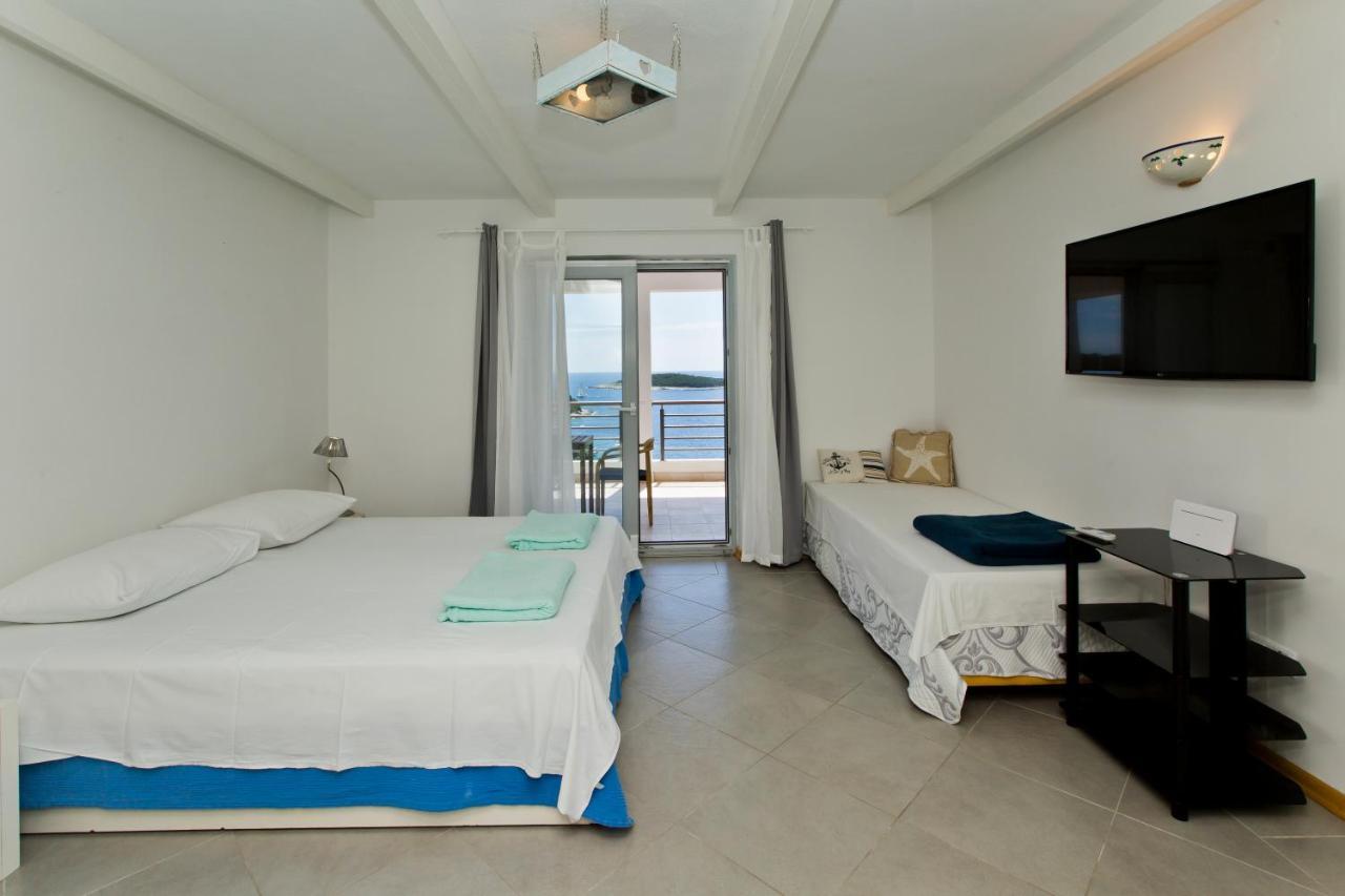 Rino Appartement Hvar Town Buitenkant foto