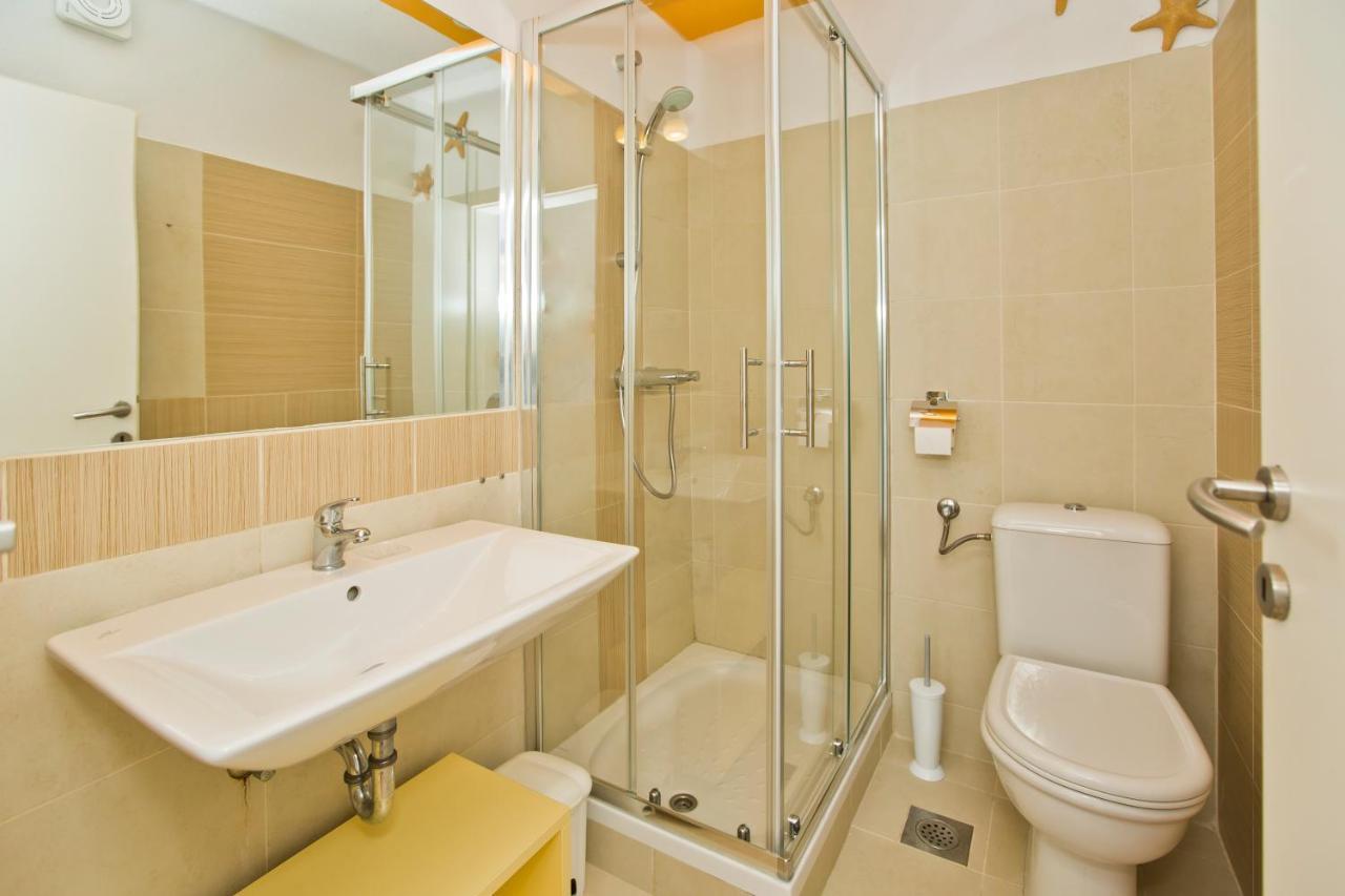 Rino Appartement Hvar Town Buitenkant foto