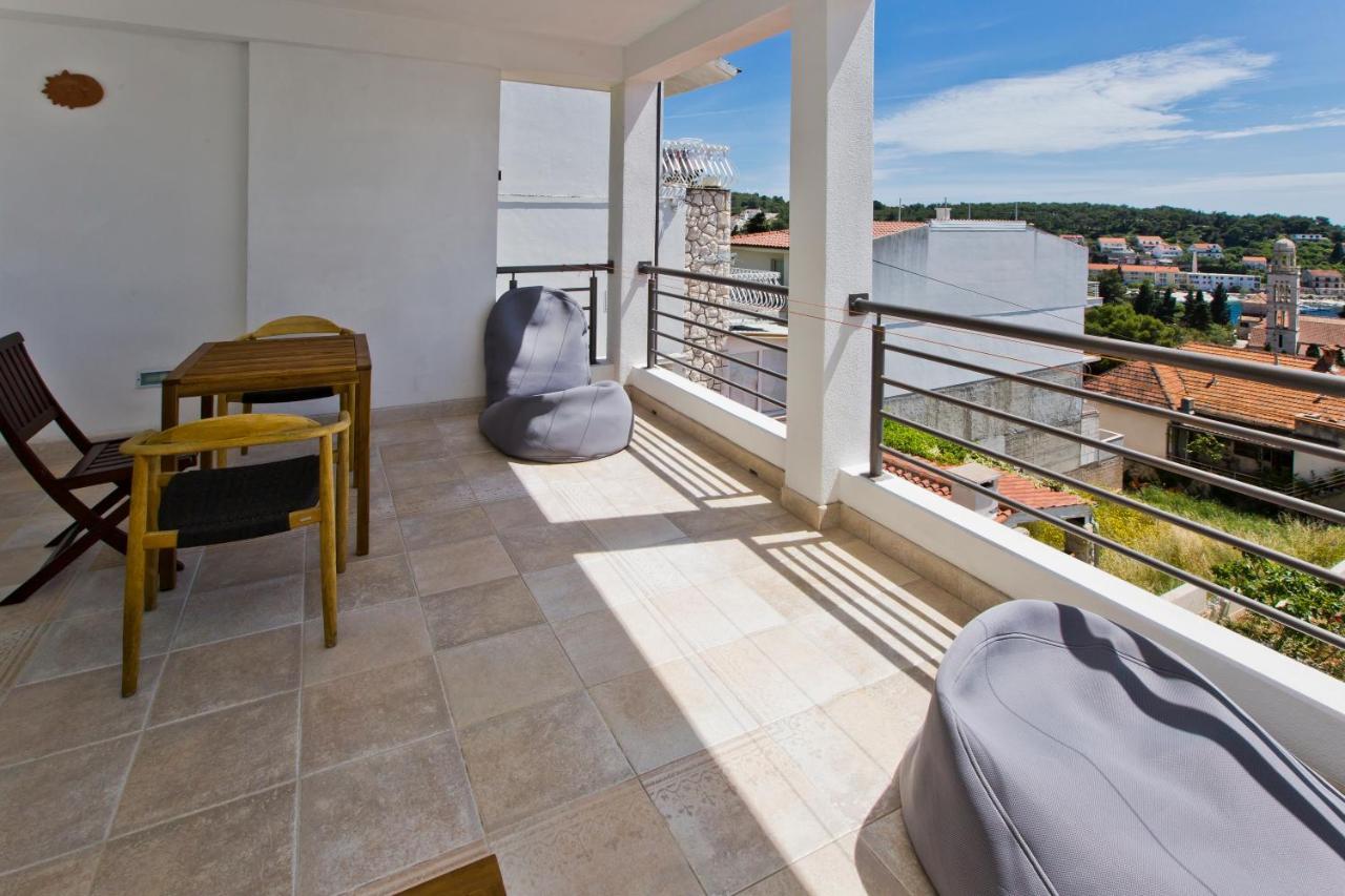 Rino Appartement Hvar Town Buitenkant foto