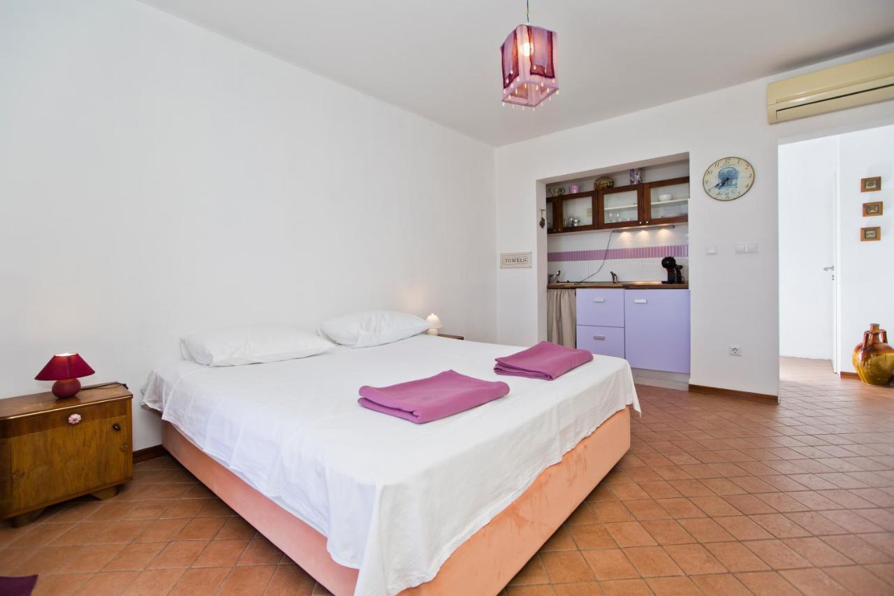 Rino Appartement Hvar Town Buitenkant foto